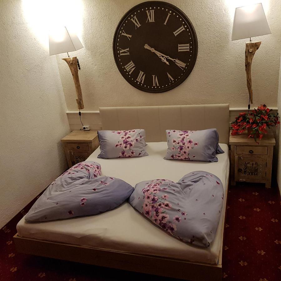 Familienferienhaus Florentine Längenfeld Екстериор снимка