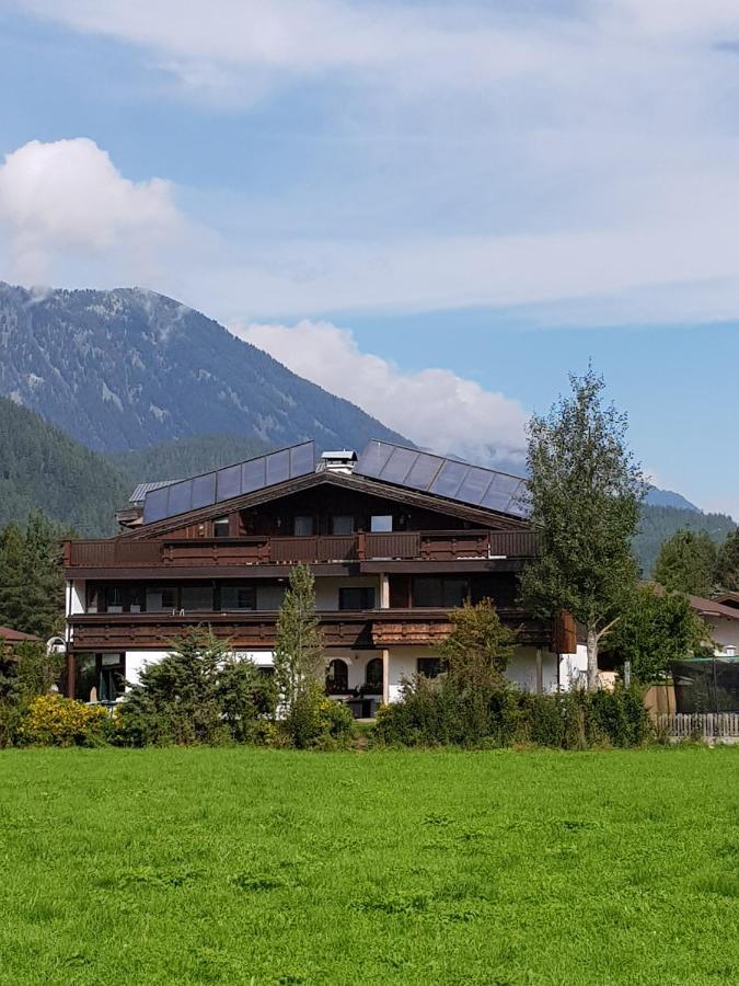 Familienferienhaus Florentine Längenfeld Екстериор снимка