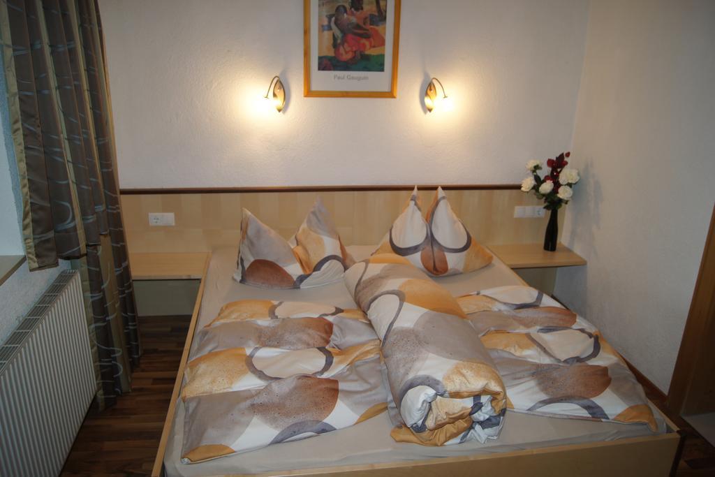 Familienferienhaus Florentine Längenfeld Екстериор снимка
