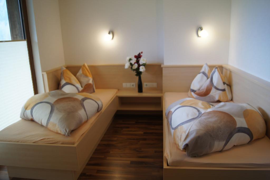 Familienferienhaus Florentine Längenfeld Екстериор снимка